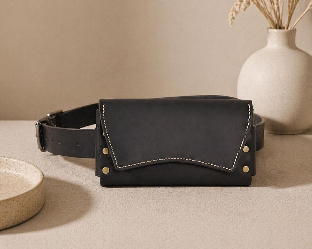 Retro Genuine Leather Waist Bag detail photo 2