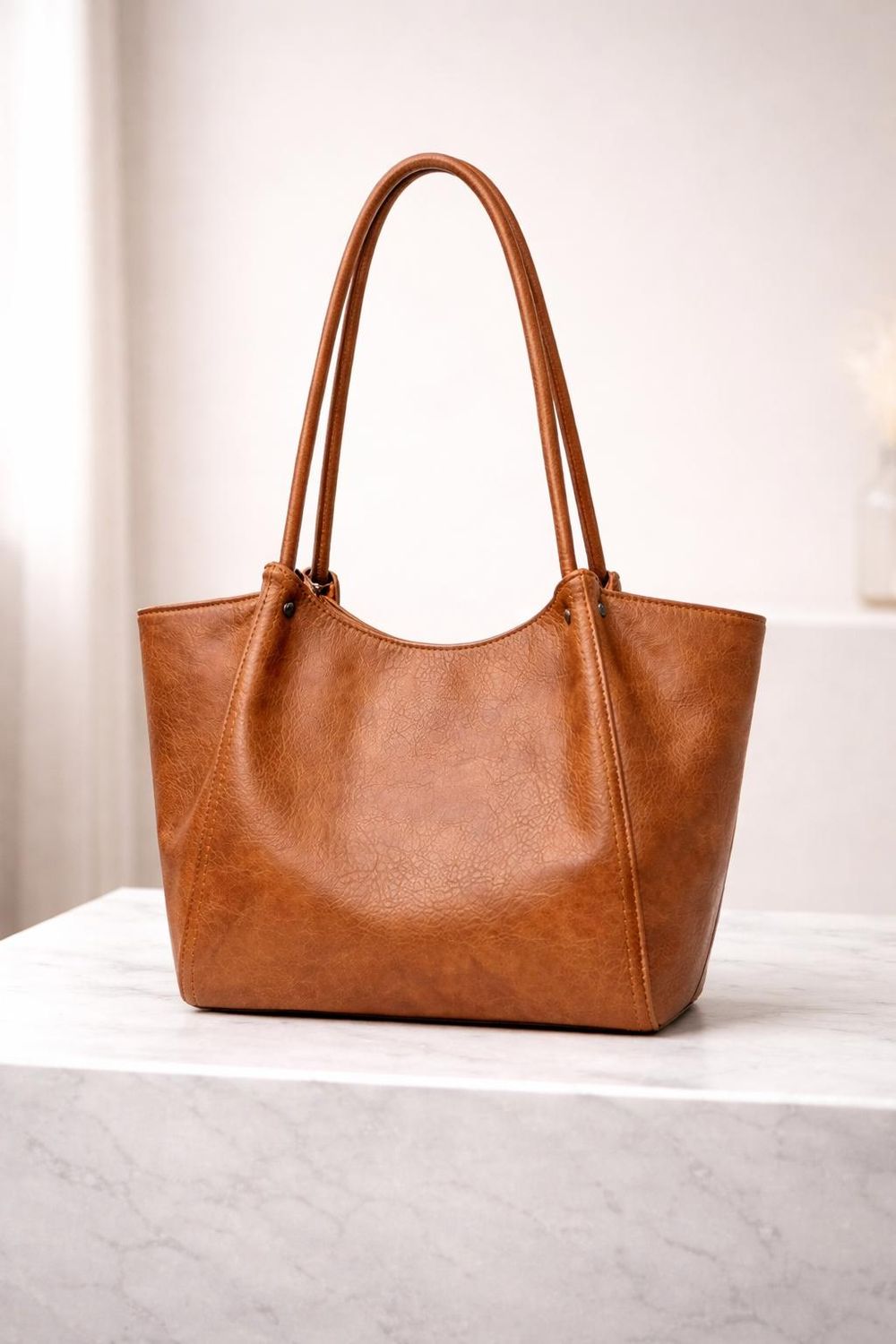 Soft Leather Shoulder Crossbody Bag – Designer detail photo 2