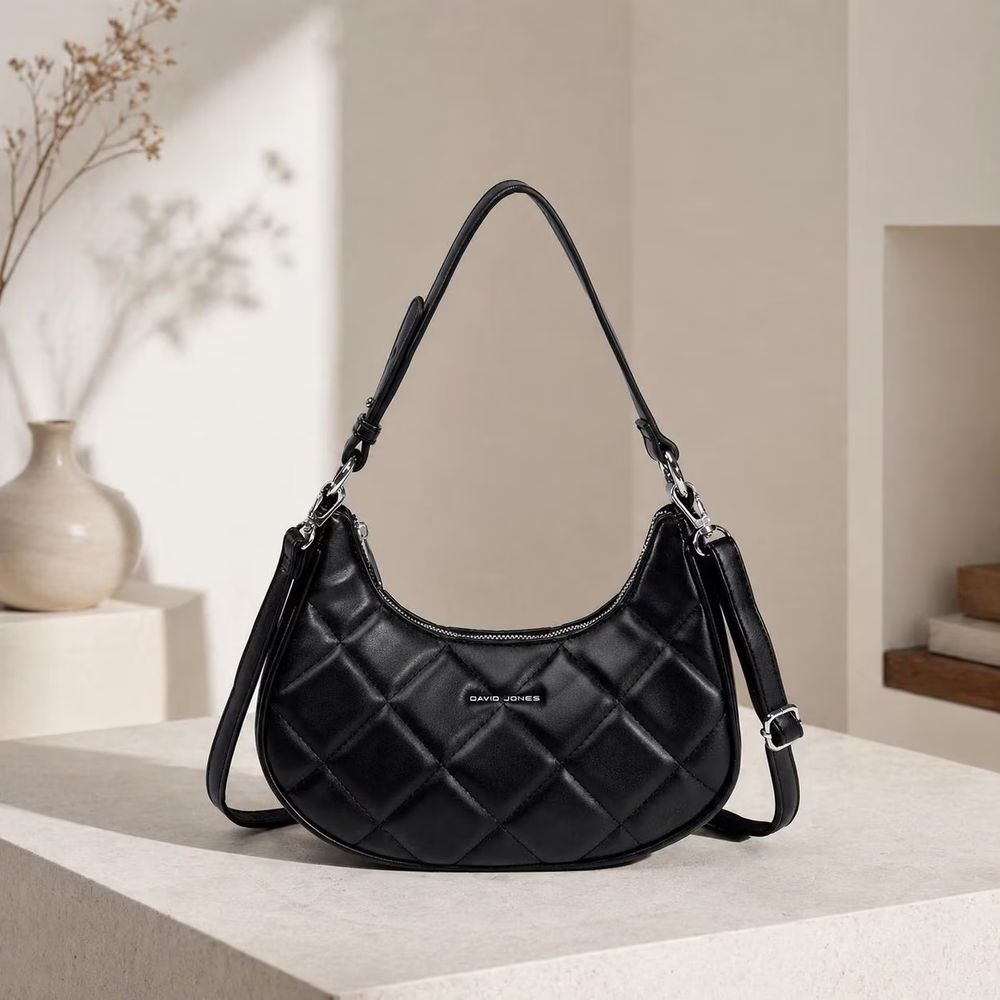 Women’s Leather Underarm Bag detail photo 4